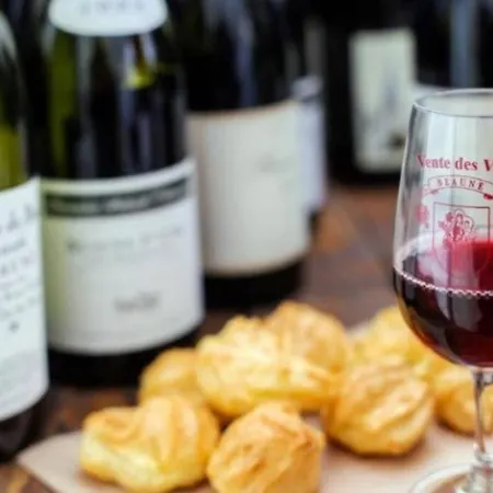 Studio L'instant Di'vin En Plein Coeur De Beaune.